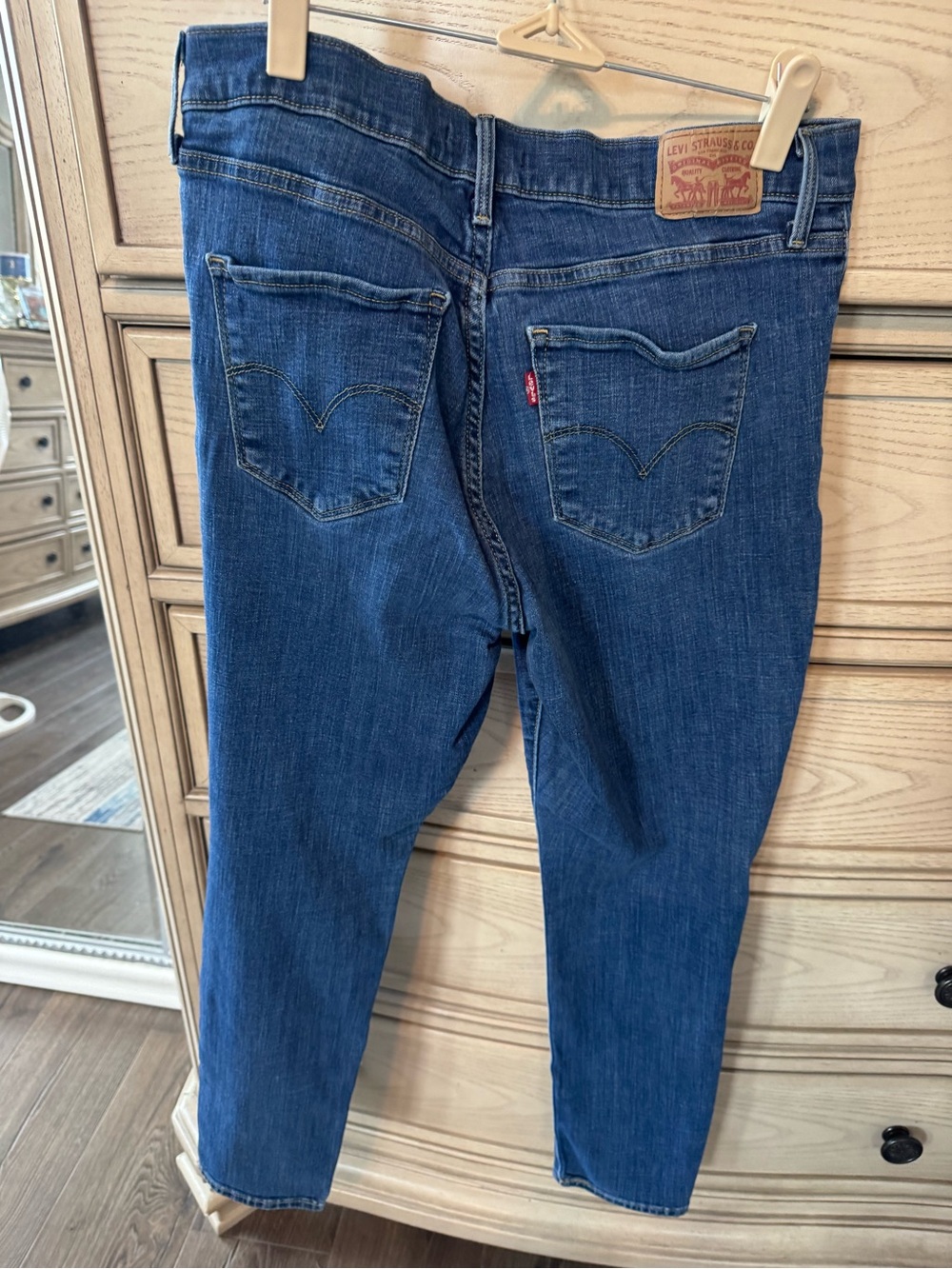 Levi's Dark Blue Shaping Skinny Jeans - Picture 3 of 5